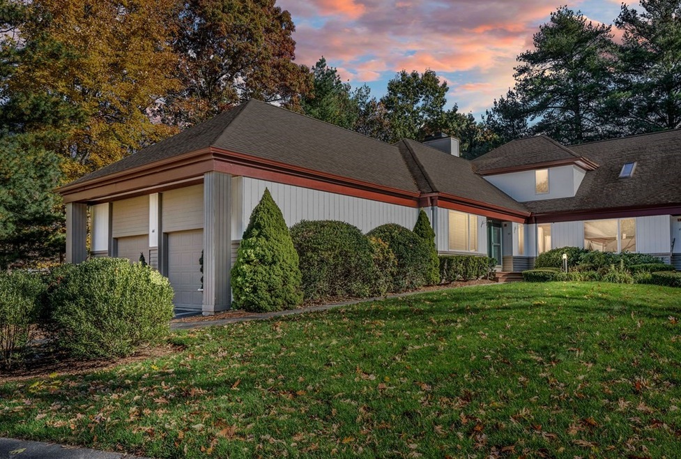 44 Baldwin Dr, Sharon, MA 02067 - photo 1