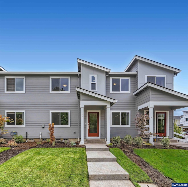 857 Sifuentez Ct, Woodburn, OR 97071 - photo 1