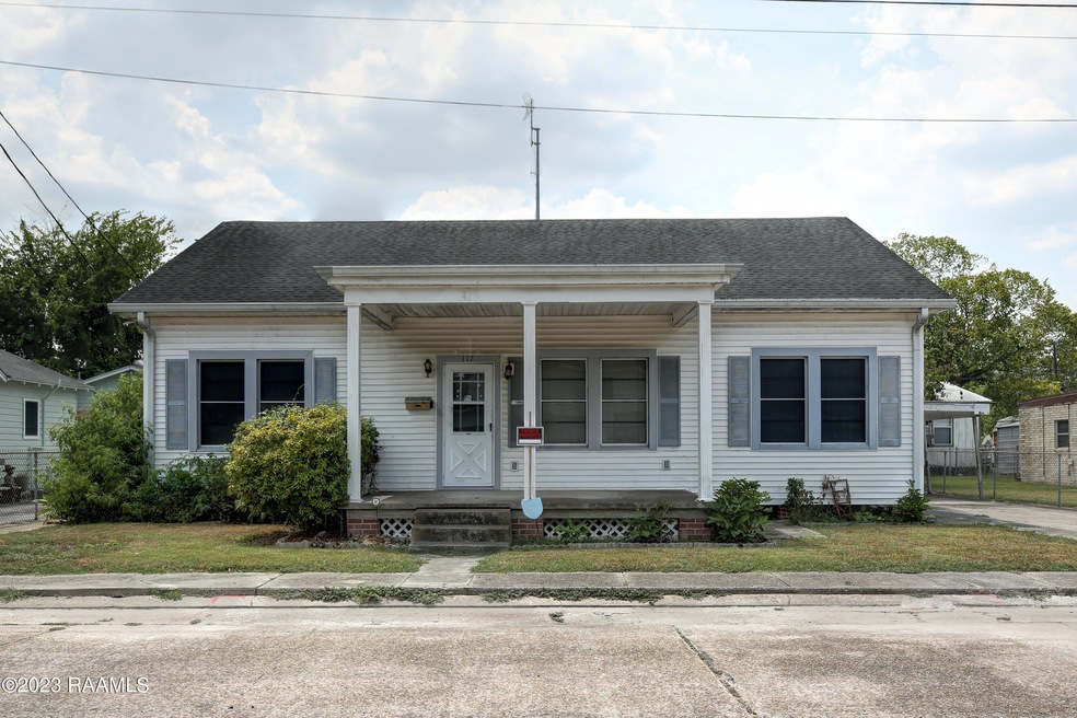 117 Doris St, New Iberia, LA 70560 - photo 1