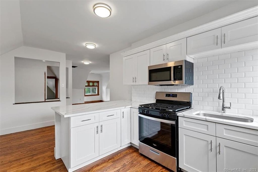 131 Dwight St unit 2, New Haven, CT 06511 - photo 1