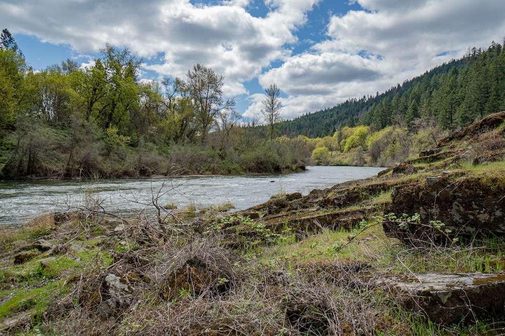 Rogue River Access