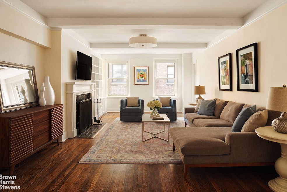 For Sale $695,000 • Co-Listing Agent