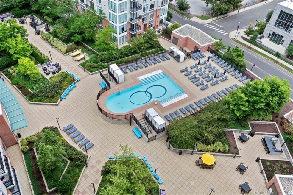 301 Commons Park S unit 267, Stamford, CT 06902 - photo 1