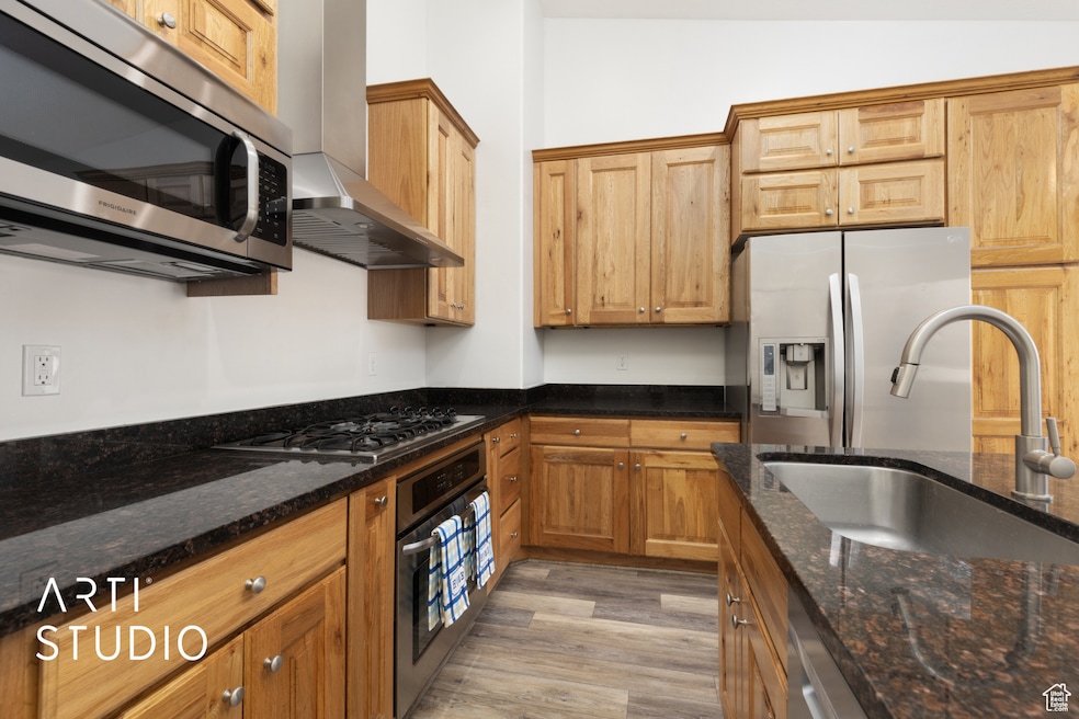 537 W 1770 S, Orem, UT 84058 - photo 1