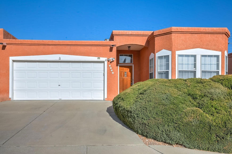 6604 Ruby St NE, Albuquerque, NM 87109 - photo 1
