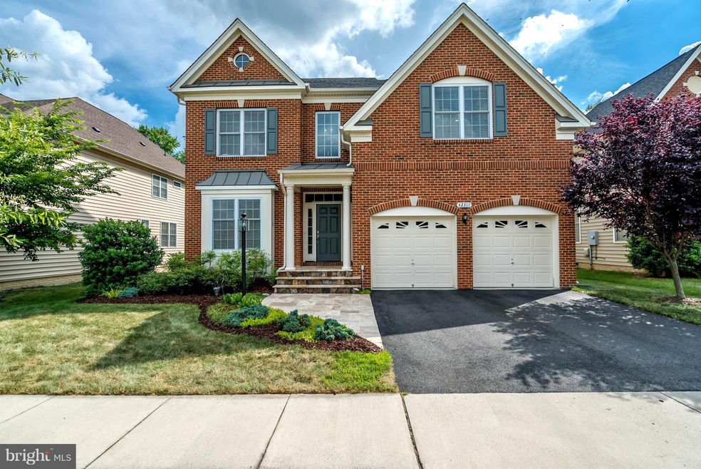 42317 Magistrate Ct, Chantilly, VA 20152 - photo 1