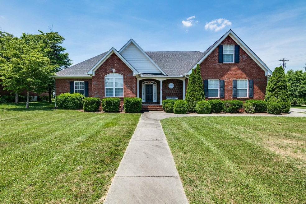 360 Abby Ct, Cookeville, TN 38506 - photo 1