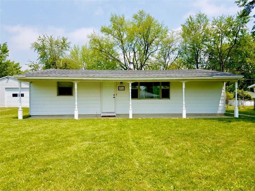 2916 N Barr St, Muncie, IN 47303 - photo 1