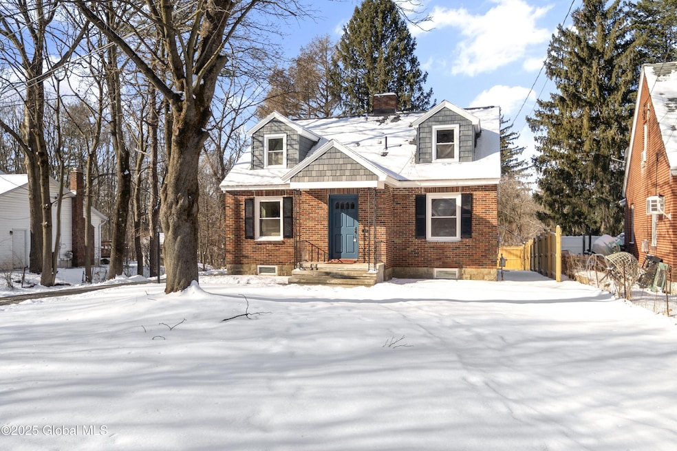 875 Stark Ave, Schenectady, NY 12309 - photo 1