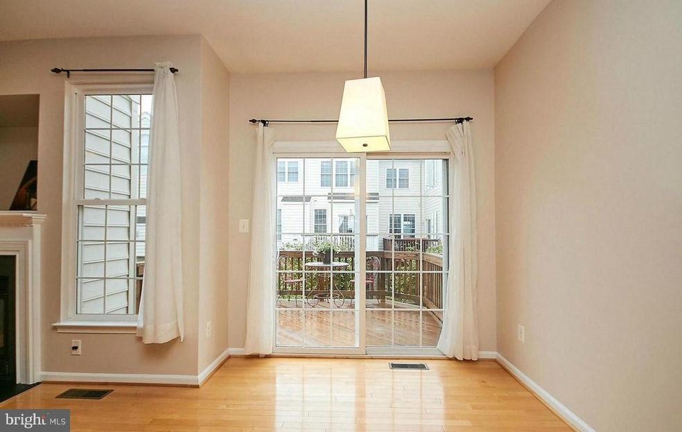 42706 Sandman Terrace, Chantilly, VA 20152 - photo 1