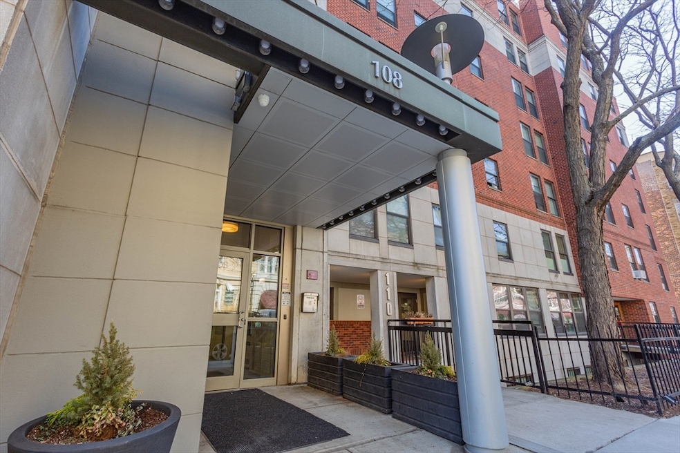 Sold $748,000 • Co-Listing Agent