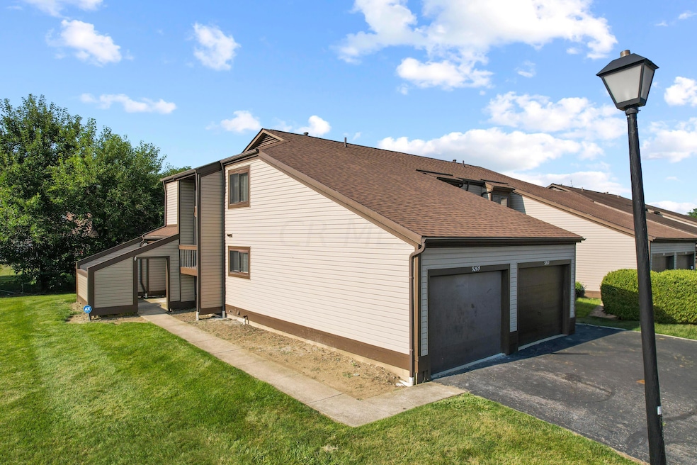 5269 Marci Way unit 5A, Columbus, OH 43228 - photo 1