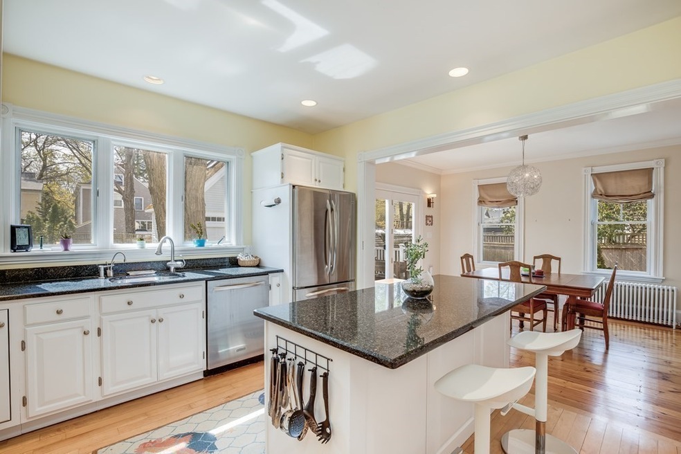 5 Barton St, Newburyport, MA 01950 - photo 1