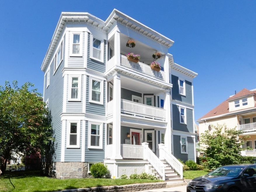 204 Centre St unit 3, Dorchester Center, MA 02124 - photo 1