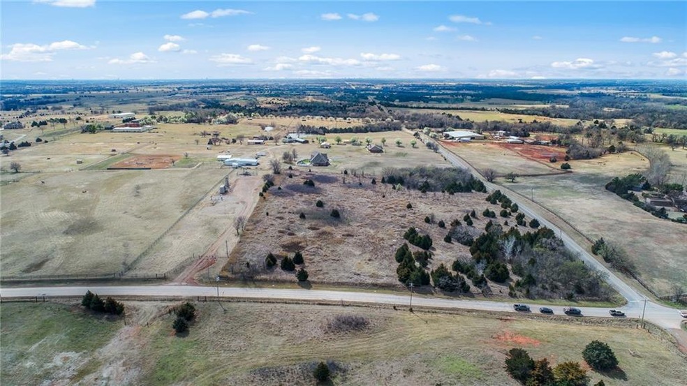0 N May & W Waterloo Rd unit 904057, Edmond, OK 73025 - photo 1