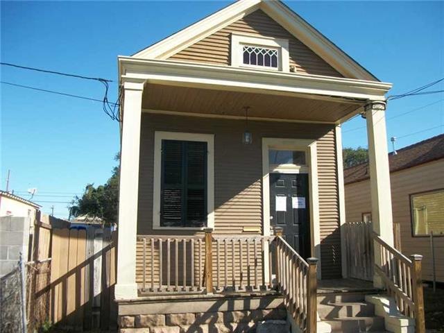 3019 Saint Peter St, New Orleans, LA 70119 - photo 1