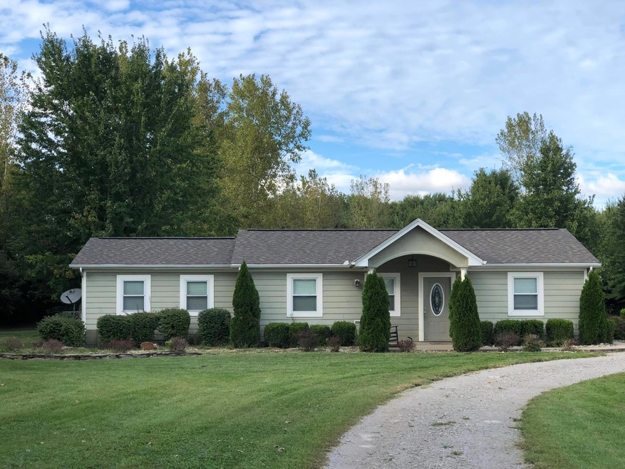 2647 Adams Rd, Blanchester, OH 45107 - photo 1