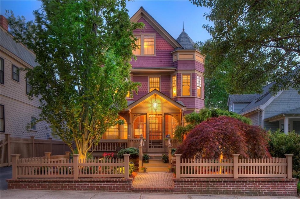 29 Everett St, Newport, RI 02840 - photo 1