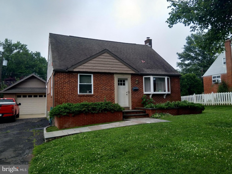 113 Bonnet Ln, Hatboro, PA 19040 - photo 1