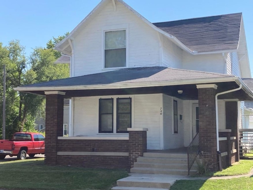 740 N Jefferson St, Muncie, IN 47305 - photo 1