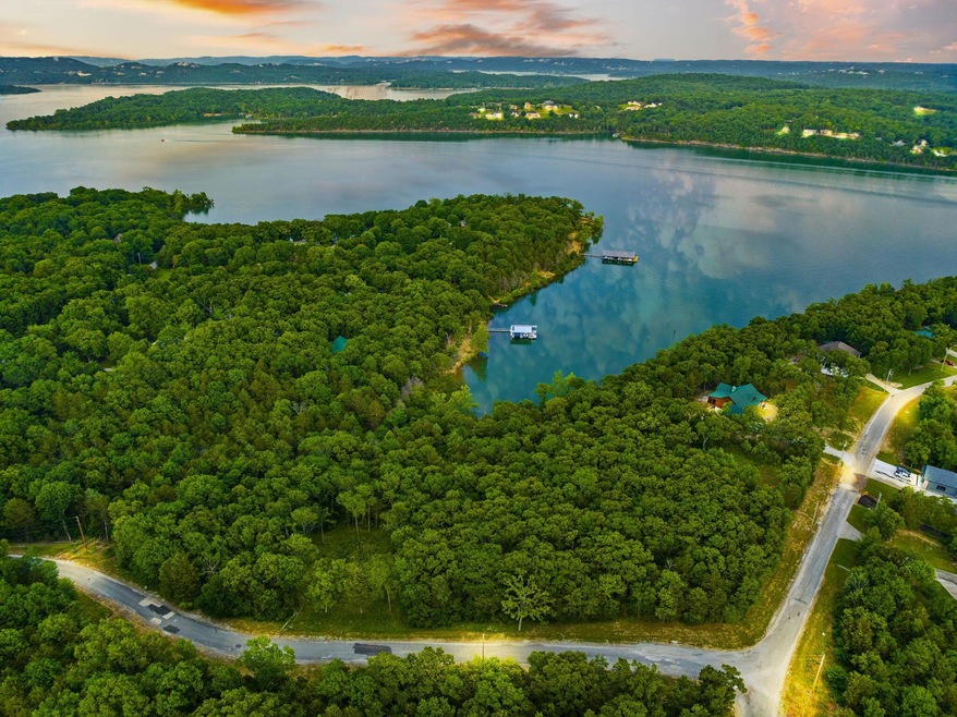 000 Lot 33 Gold Eagle Point, Shell Knob, MO 65747 - photo 1