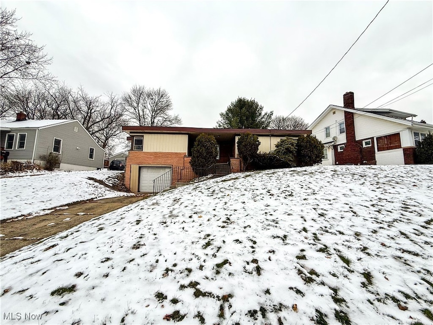 For Rent $1,295/month