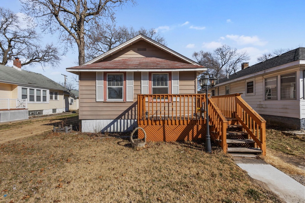 129 N Lindberg St, Griffith, IN 46319 - photo 1