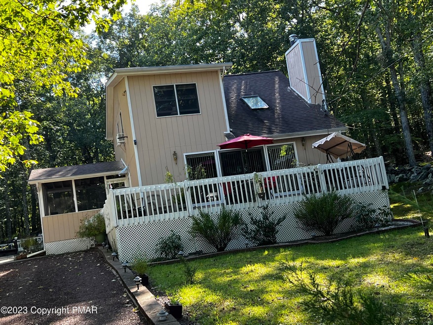 2273 Apley Ct, Bushkill, PA 18324 - photo 1