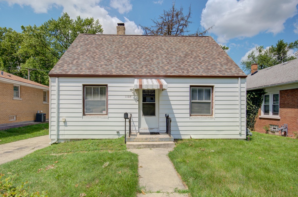 1105 Helen Ave, Joliet, IL 60433 - photo 1