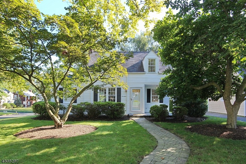 17 Ridgeview Ave, New Providence, NJ 07974 - photo 1