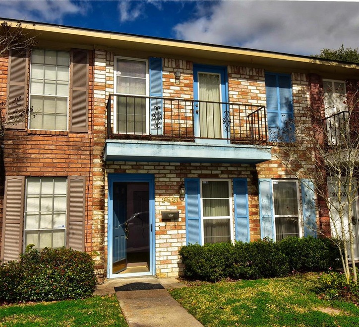 2821 Fifth St, Bay City, TX 77414 - photo 1