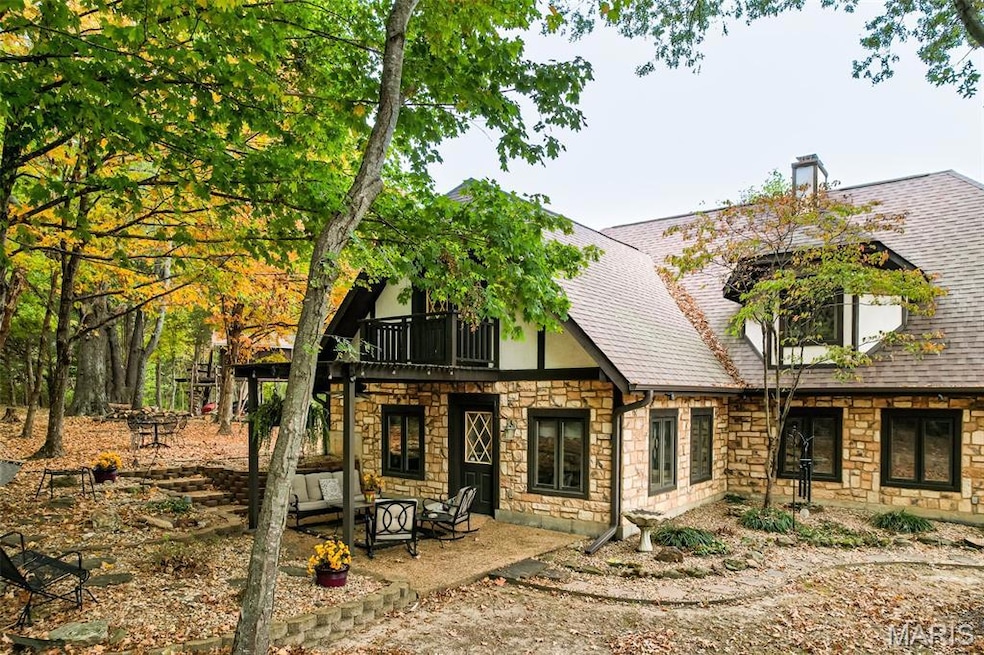 Under Contract $595,000