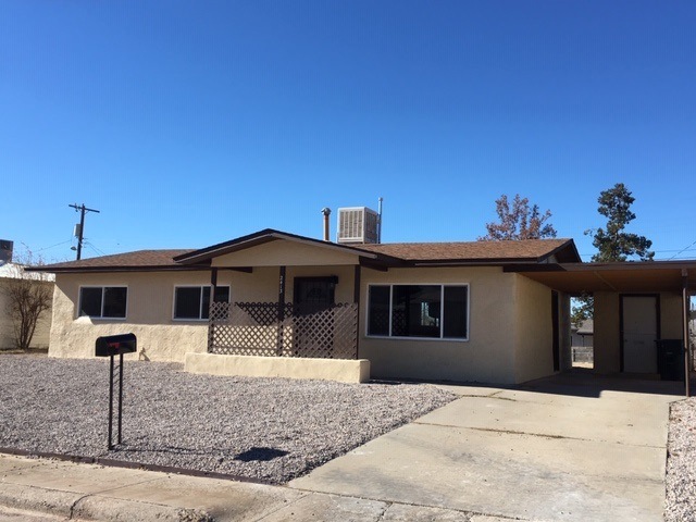 2413 Westminster Ave, Alamogordo, NM 88310 - photo 1