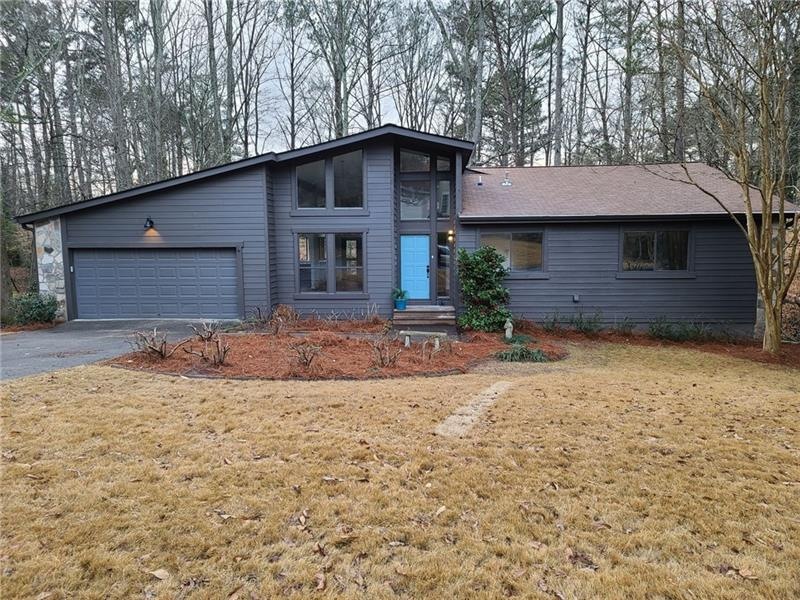 3857 Running Fox Dr, Marietta, GA 30062 - photo 1