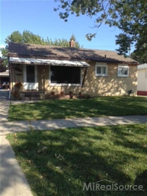 29580 Rosemont St, Roseville, MI 48066 - photo 1