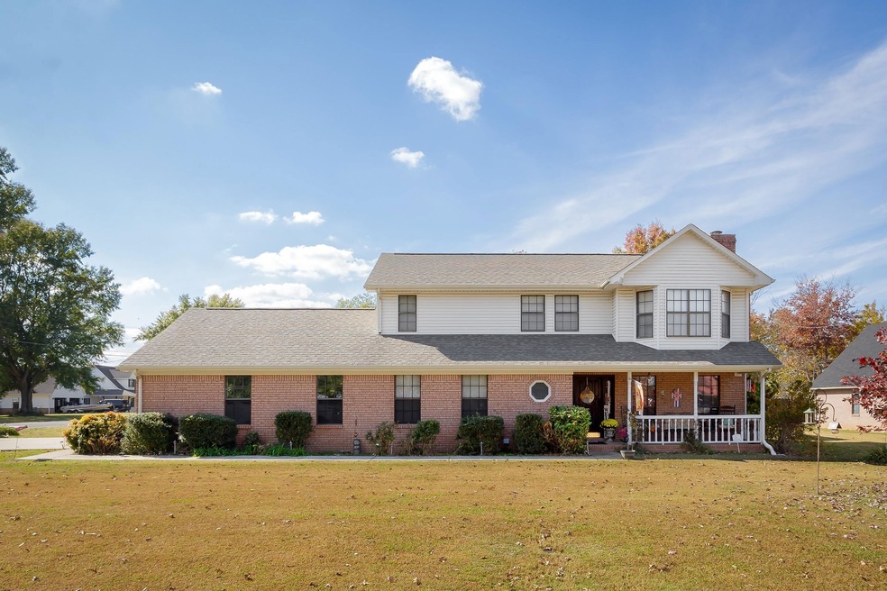 Sold $295,000 • Co-Listing Agent