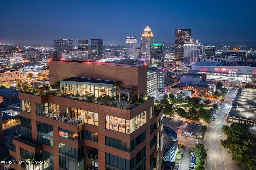 For Sale $4,995,000 • Co-Listing Agent