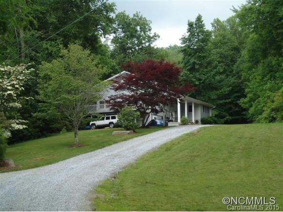Front/Side of Home as you drive in.