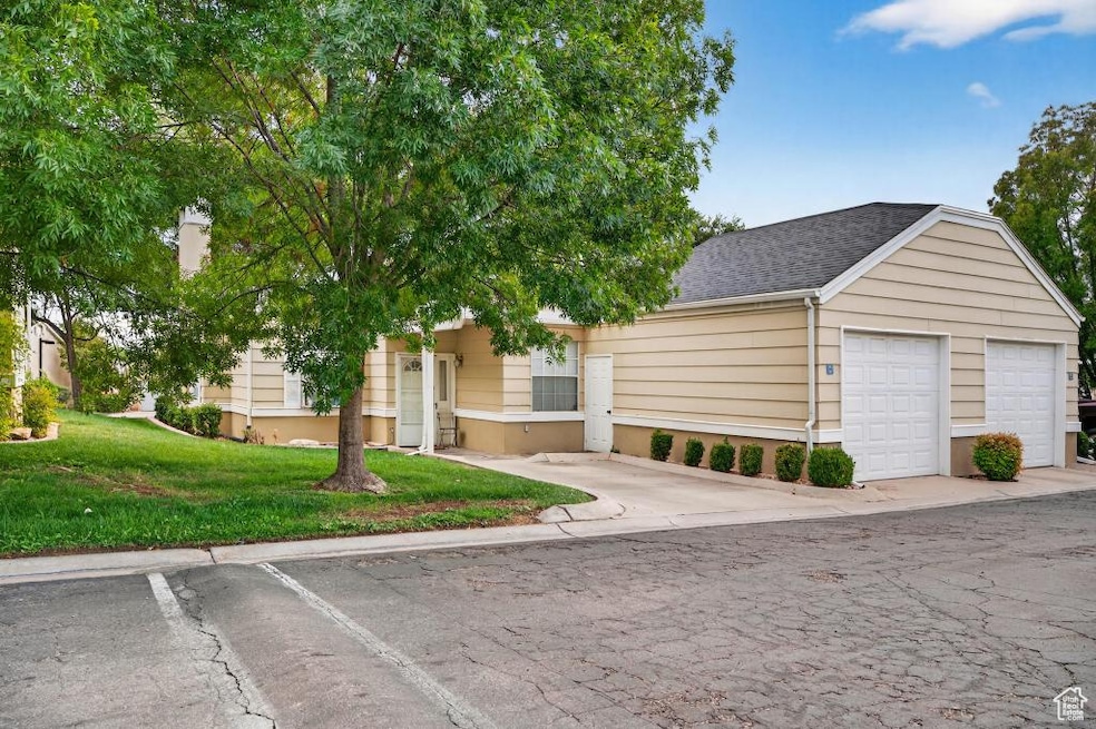 345 N 2450 E unit 120, St. George, UT 84790 - photo 1