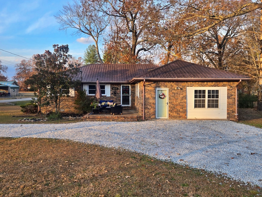 1203 Edgewood Dr, Manchester, TN 37355 - photo 1