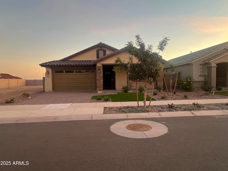 15771 W Soft Wind Dr, Surprise, AZ 85387 - photo 1