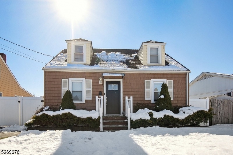 1015 Saint John St, Manville, NJ 08835 - photo 1