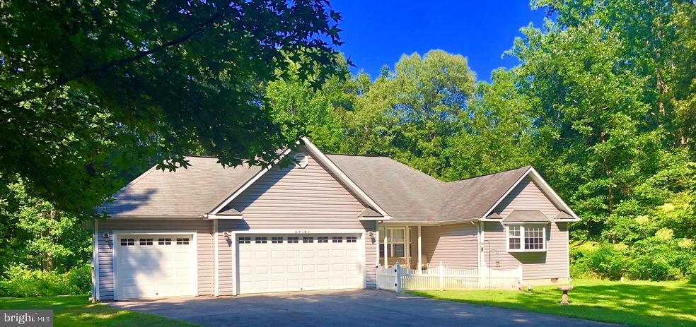 27194 Queentree Rd, Mechanicsville, MD 20659 - photo 1