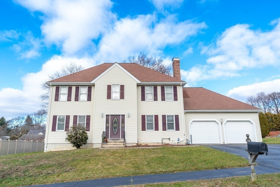 2 Bailin Dr, Worcester, MA 01604 - photo 1