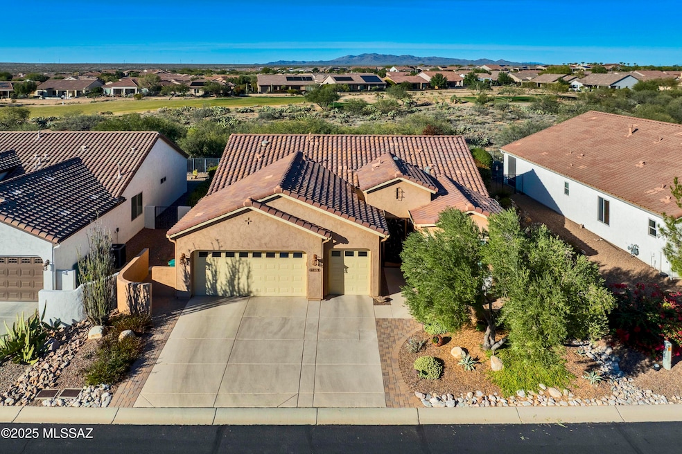 60278 E Arroyo Vista Dr, Oracle, AZ 85623 - photo 1