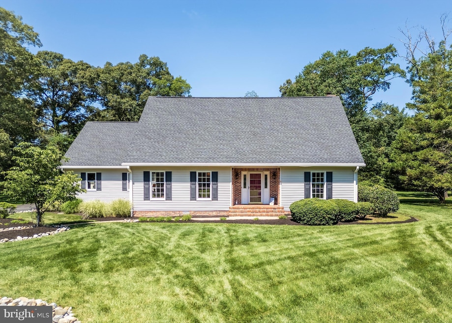 For Sale $464,000 • Co-Listing Agent