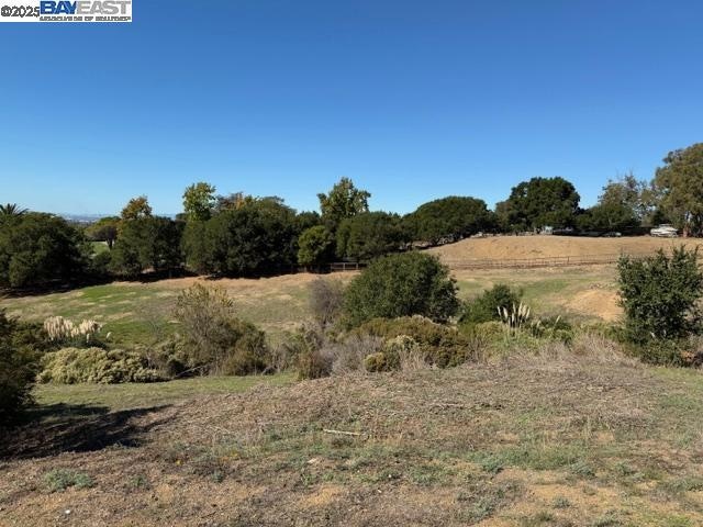 unlisted-address, Hayward, CA 94542 - photo 1