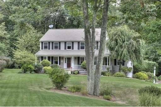 33 Westwind Dr, Methuen, MA 01844 - photo 1