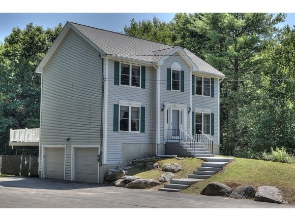 297 Wilsons Crossing Rd, Auburn, NH 03032 - photo 1