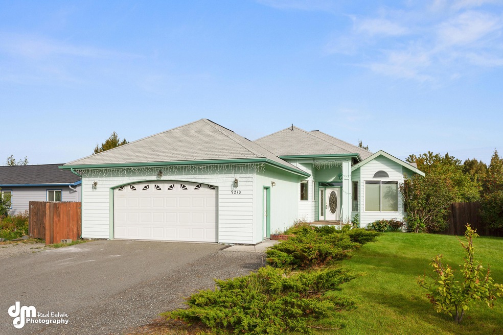 Front Exterior_CG_2562-FULL